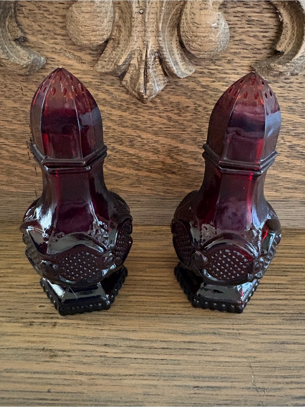 Vintage Avon 1876 Cape Cod Ruby Red Glass Salt & Pepper Shakers Set